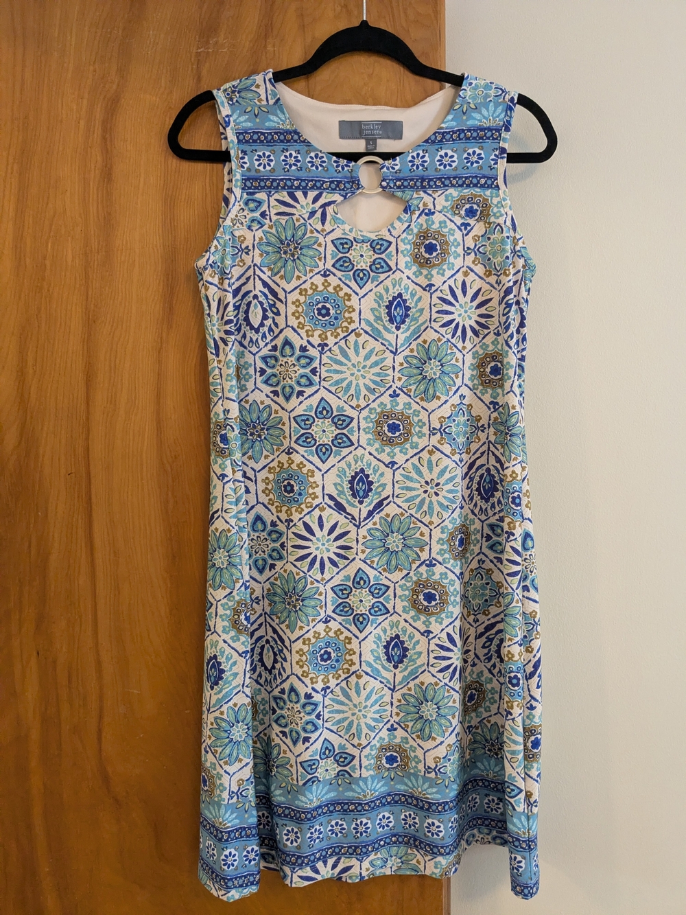 Sleeveless Blue Mosaic Print Shift Dress